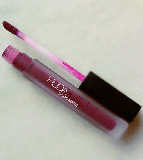 products/Huda-Beauty-Material-Girl-Liquid-Matte-Lipstick-1.jpg